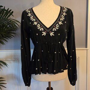 Abercrombie & Fitch. Embroidered blouse